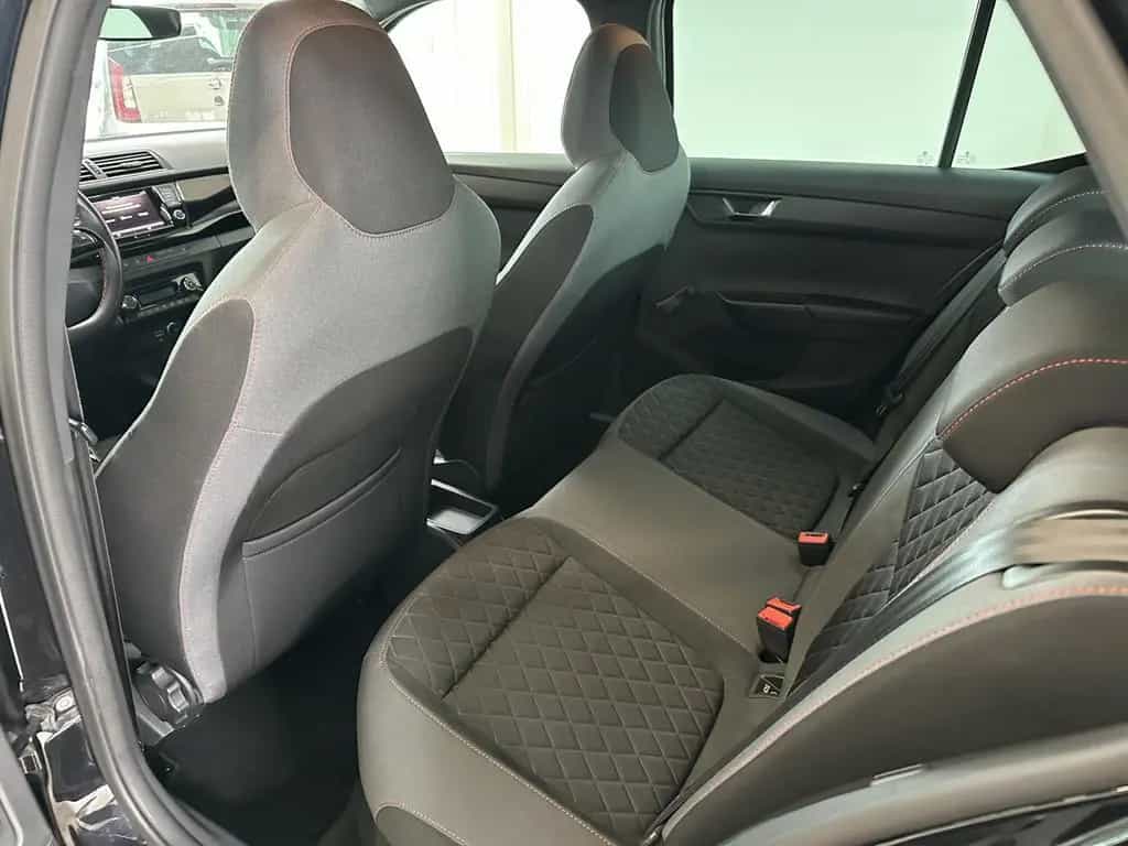 Skoda Fabia 1.0 TSI Monte Carlo KLIMA PDC SHZ LED 03/2019-photo-14