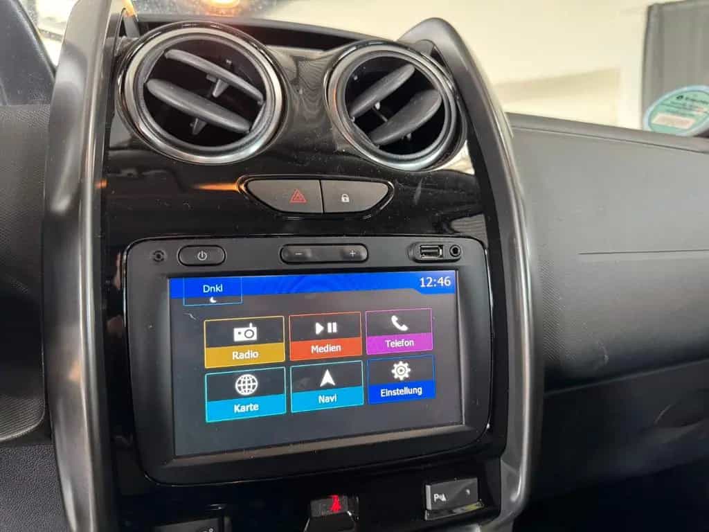 Dacia Duster I Black Shadow 4x2 01/2018-photo-10