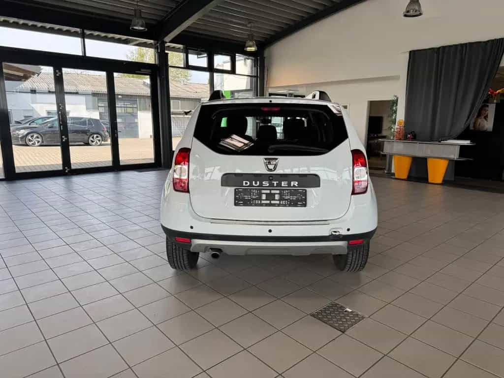 Dacia Duster I Black Shadow 4x2 01/2018-photo-4