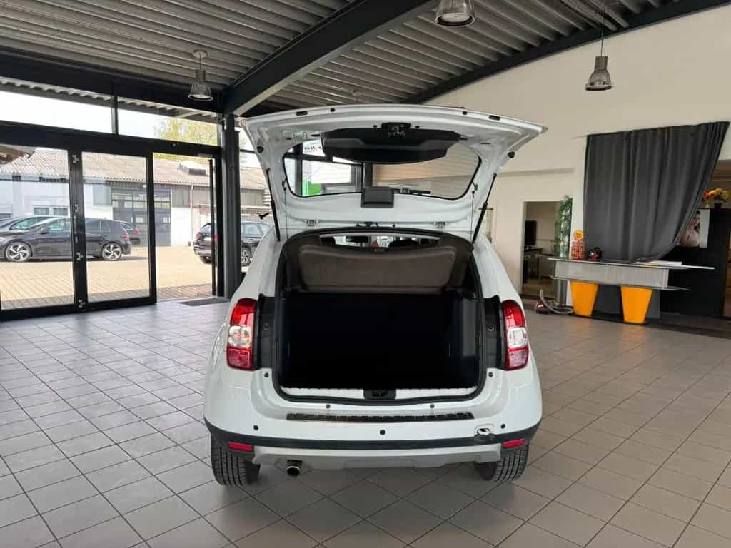 Dacia Duster I Black Shadow 4x2 01/2018-photo-5