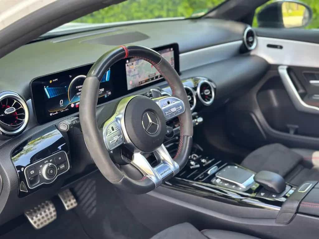 Mercedes-Benz A-Class 45 AMG *4-MATIC*PANO*360*AMG-DYNAMIK-PLUS* 09/2020-photo-16