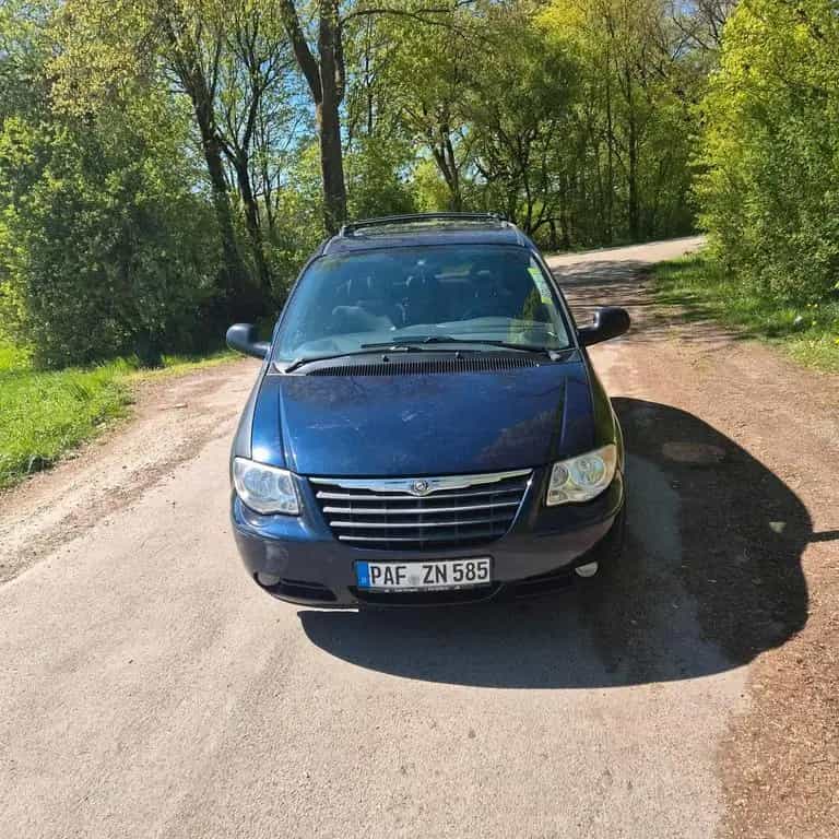 Chrysler Grand Voyager 2.8 CRD Automatic 05/2006-photo-0