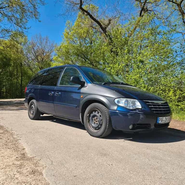 Chrysler Grand Voyager 2.8 CRD Automatic 05/2006-photo-1