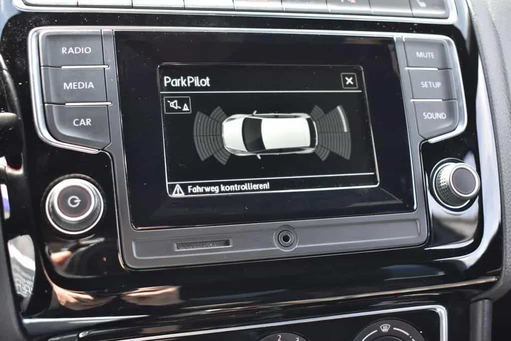Volkswagen Polo 1.8 TSI GTI Sitzheizung PDC 03/2017-photo-26