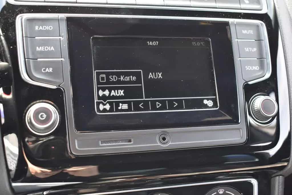 Volkswagen Polo 1.8 TSI GTI Sitzheizung PDC 03/2017-photo-28