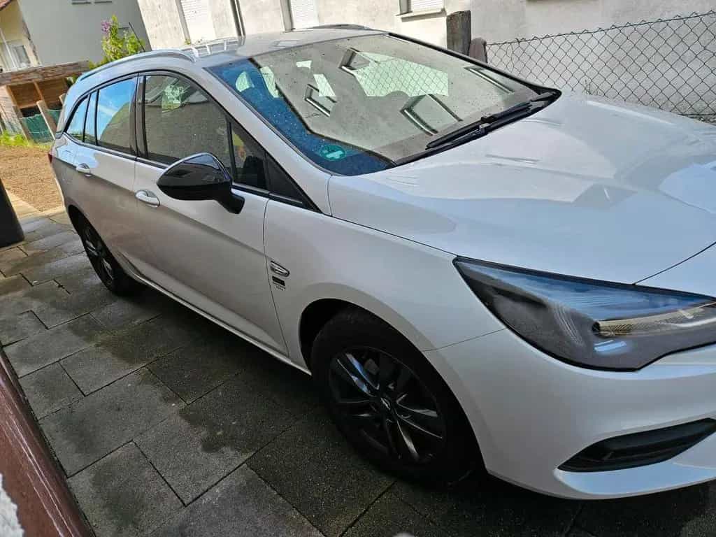 Opel Astra Sports Tourer Design Exclusic 10/2020-photo-1