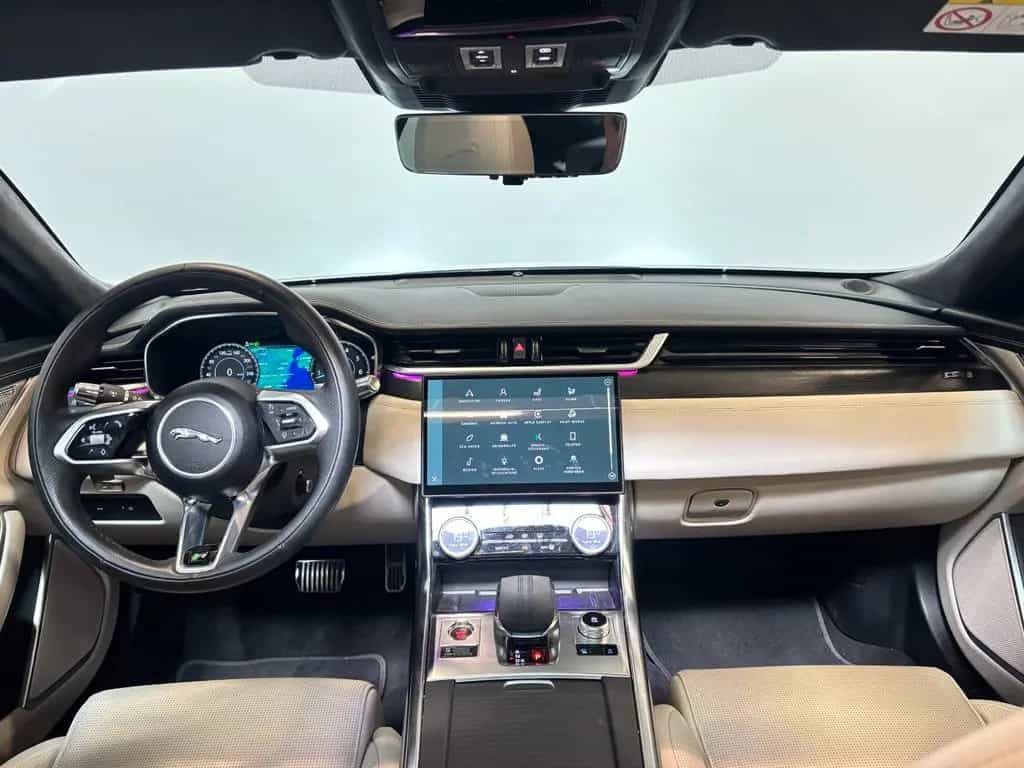 Jaguar XF P250 R-Dynamic HSE Lim*Pano-ACC-Pano* 01/2022-photo-13