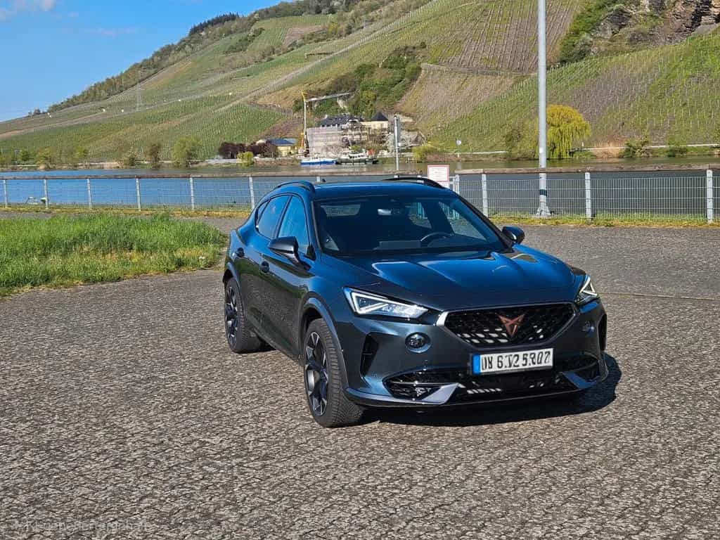 Cupra Formentor 2.0 TSI 228kW DSG VZ 4XSitzheizung 05/2022-photo-0