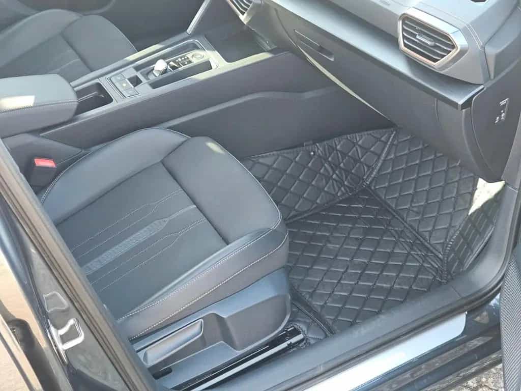 Cupra Formentor 2.0 TSI 228kW DSG VZ 4XSitzheizung 05/2022-photo-12