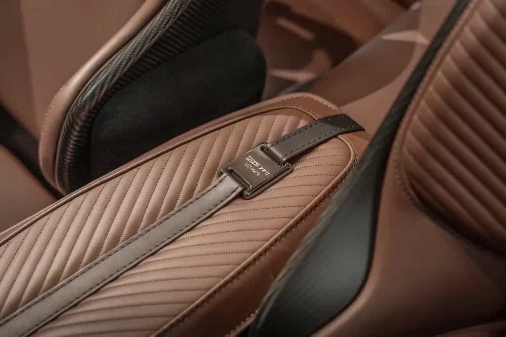 Aston Martin DBS Volante 770 Ultimate*1/199*Carbon*Carb.Seats 07/2023-photo-24