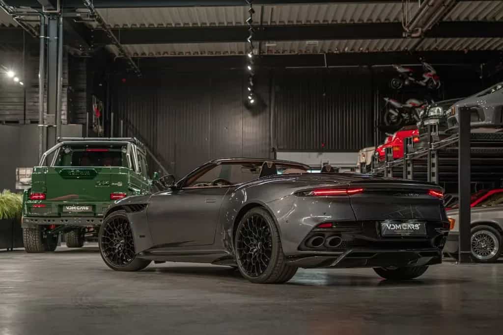 Aston Martin DBS Volante 770 Ultimate*1/199*Carbon*Carb.Seats 07/2023-photo-4
