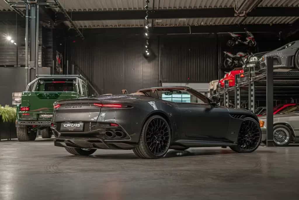 Aston Martin DBS Volante 770 Ultimate*1/199*Carbon*Carb.Seats 07/2023-photo-6