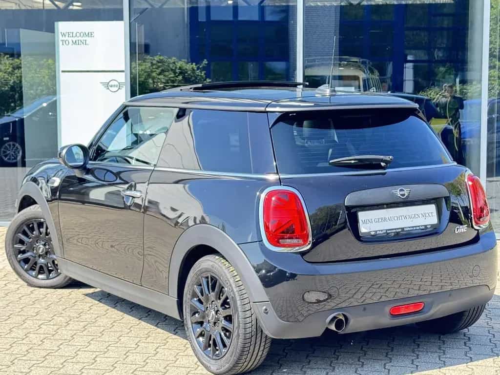MINI ONE PANO LED Chili II Navi Sportsitze SHZ PDC 04/2020-photo-15