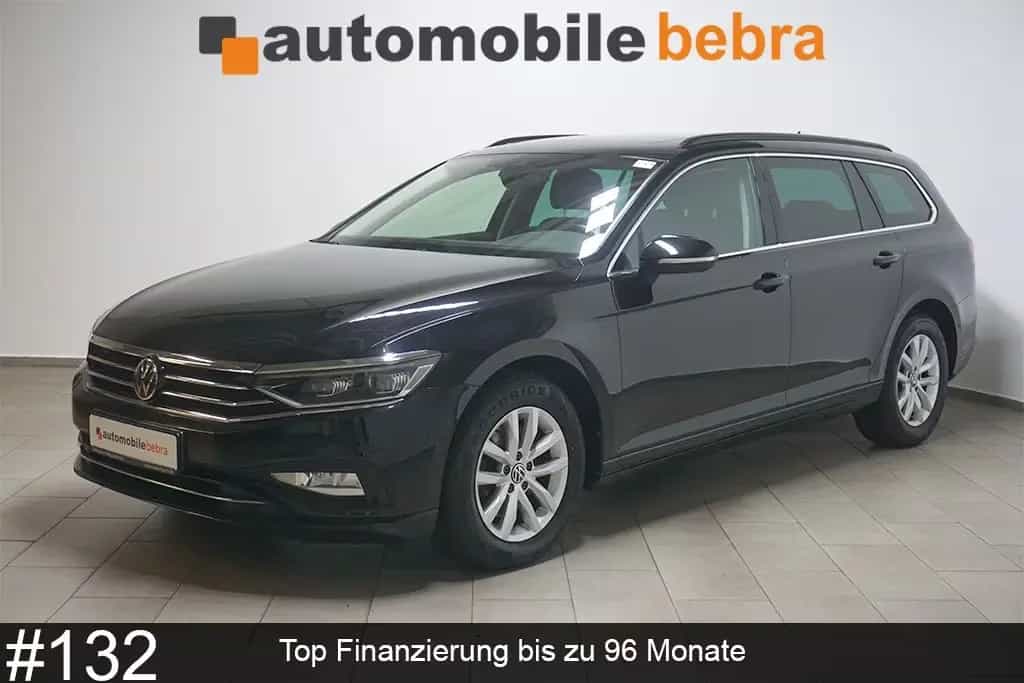 Volkswagen Passat 2.0TDI DSG Business Virtual AHK Pano Sthz 02/2023-photo-0