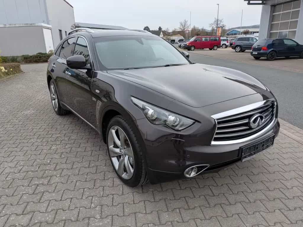 Infiniti QX70 3.0 d GT aus 2. Hand 09/2015-photo-1