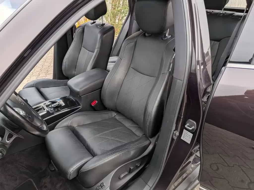 Infiniti QX70 3.0 d GT aus 2. Hand 09/2015-photo-9