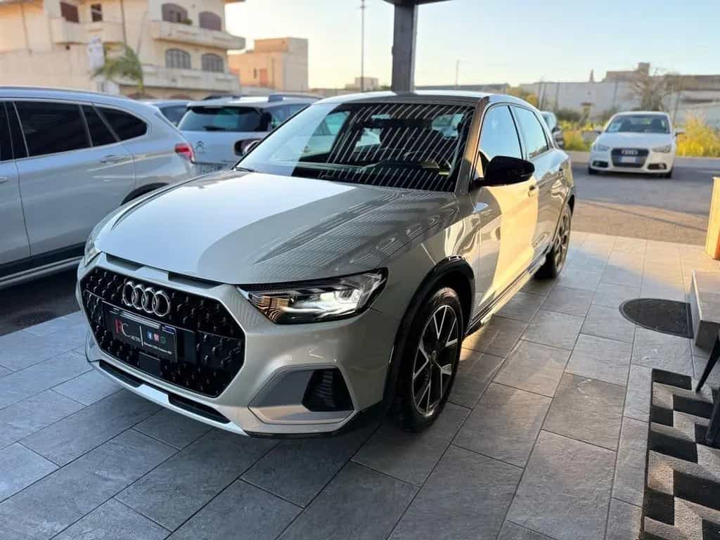 Other Audi A1 allstreet 30 TFSI Identity Contrast 09/2023-photo-1
