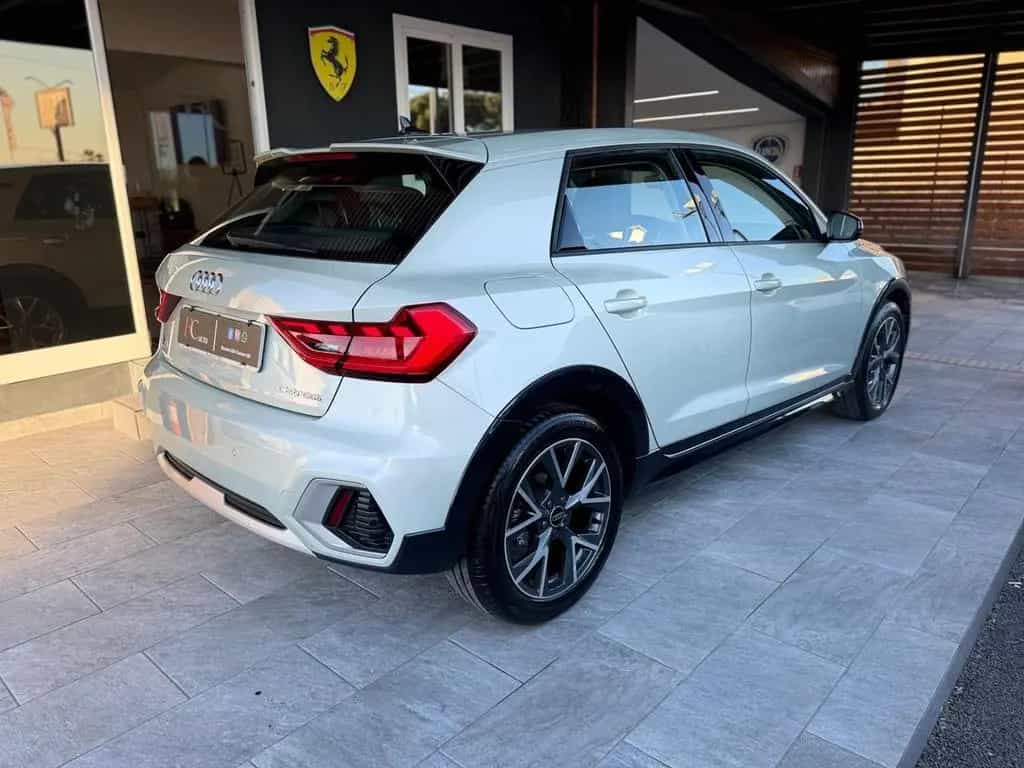 Other Audi A1 allstreet 30 TFSI Identity Contrast 09/2023-photo-3