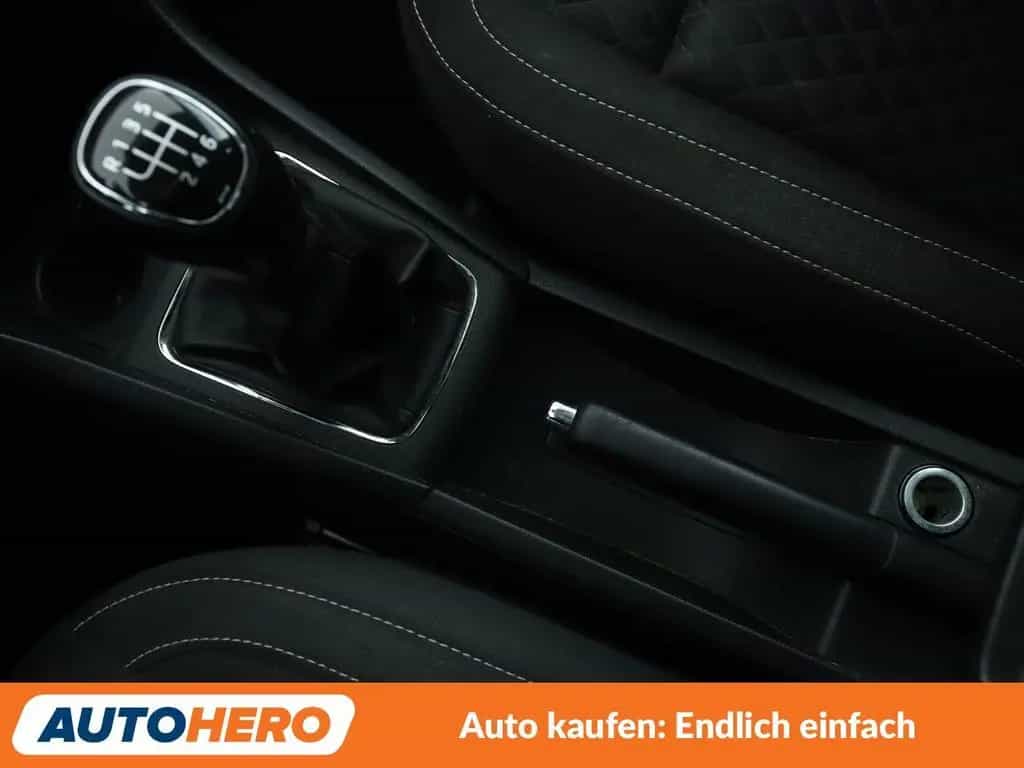 Skoda Rapid 1.2 TSI Drive*XENON*TEMPO*PDC*SHZ*KLIMA* 05/2017-photo-23