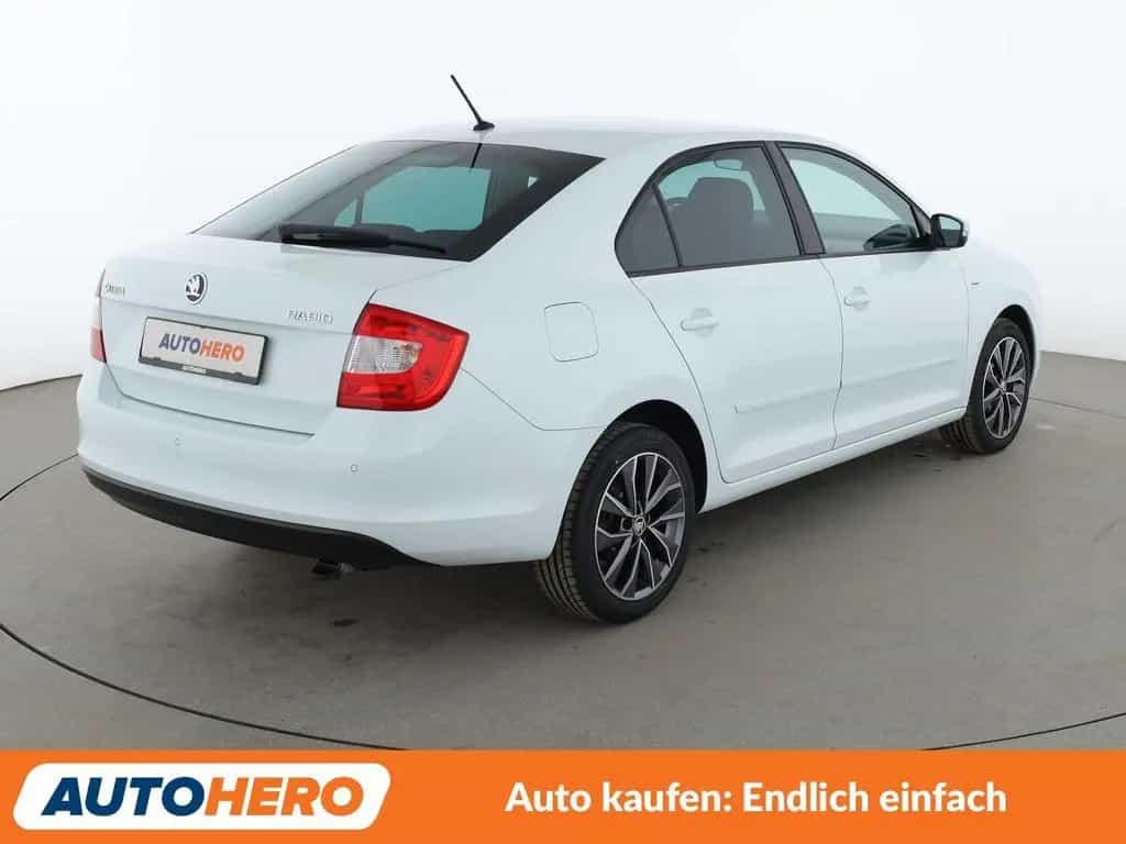 Skoda Rapid 1.2 TSI Drive*XENON*TEMPO*PDC*SHZ*KLIMA* 05/2017-photo-5