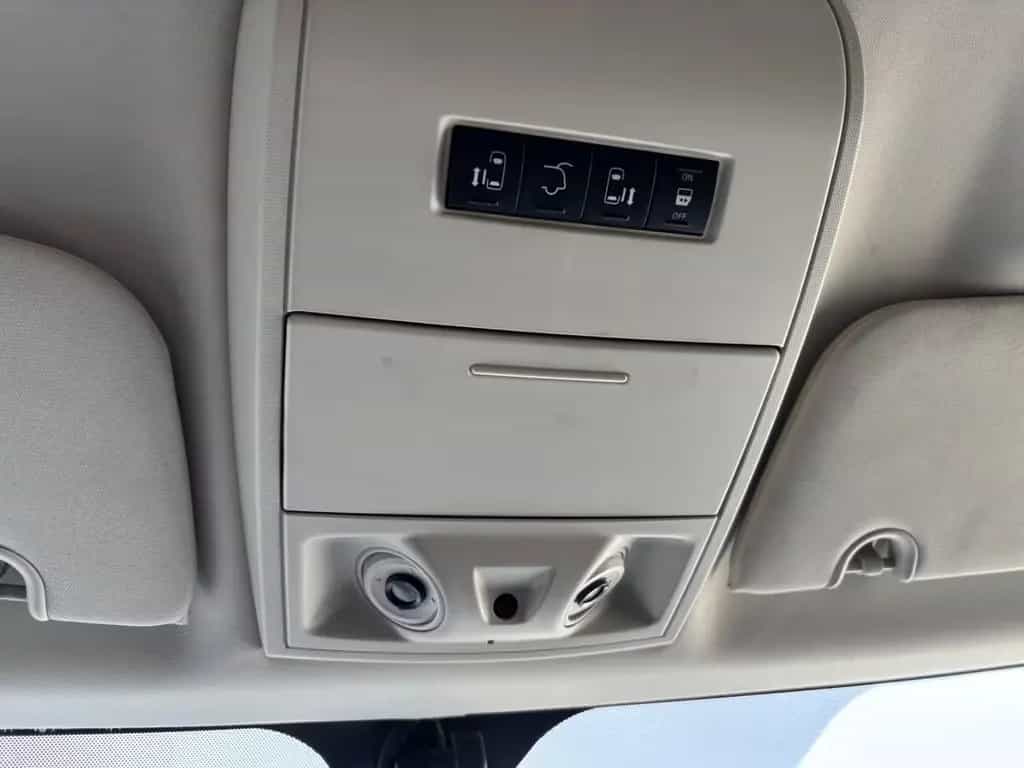 Chrysler Grand Voyager Ltd 7 Sitz.Kamera Navi Elek.Sitz. 06/2010-photo-20