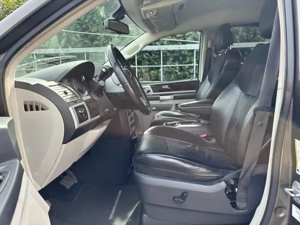 Chrysler Grand Voyager Ltd 7 Sitz.Kamera Navi Elek.Sitz. 06/2010-photo-5