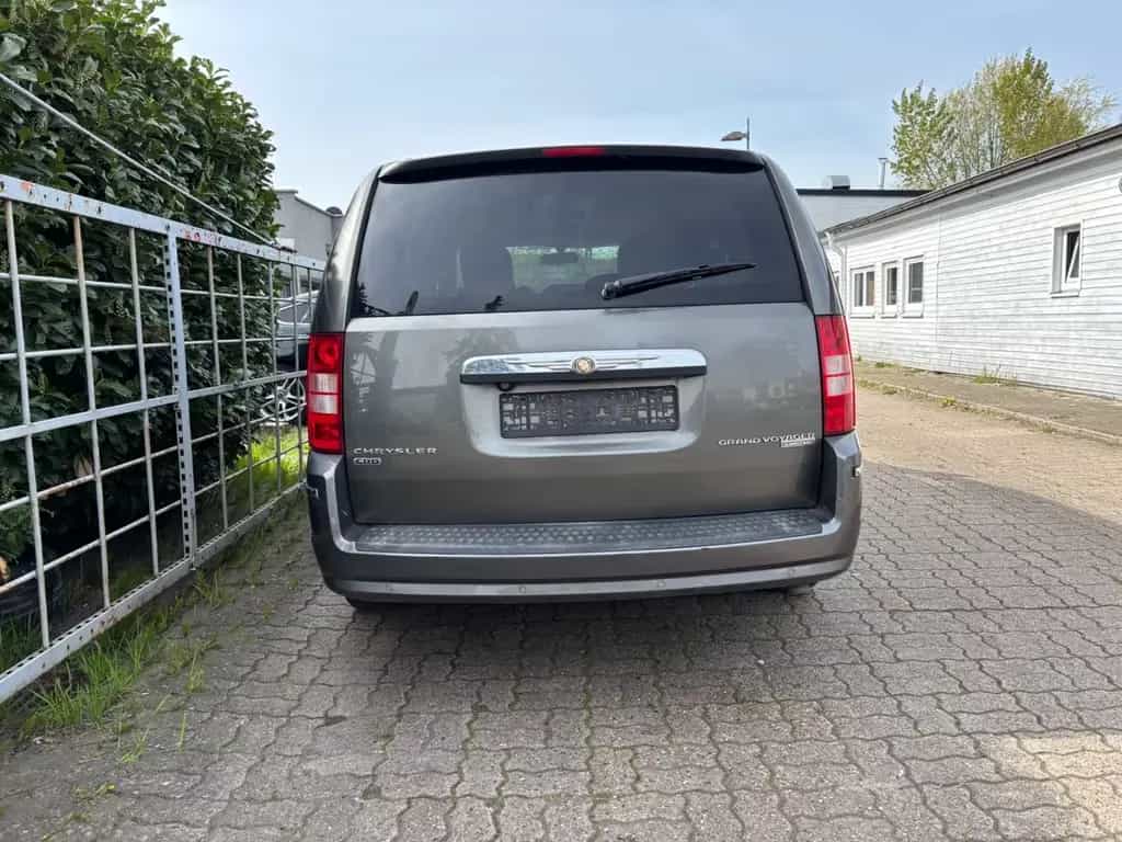 Chrysler Grand Voyager Ltd 7 Sitz.Kamera Navi Elek.Sitz. 06/2010-photo-7