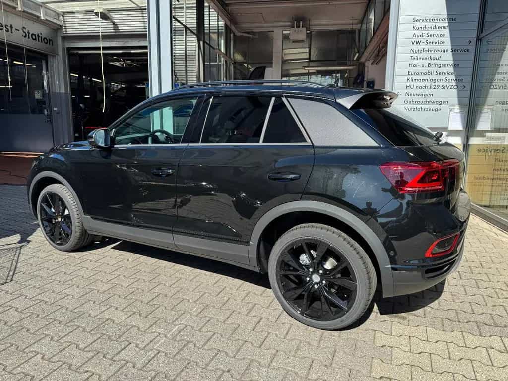 Volkswagen T-Roc Style 1.5 TSI DSG -Panorama+AHK+BlackStyle 12/2025-photo-25
