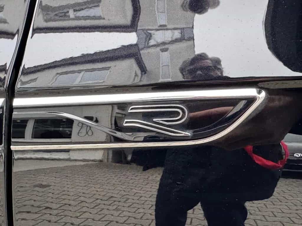 Volkswagen Touareg R-Line 3.0 V6 TSI 4MOTION -Vollausstatt. 12/2022-photo-24