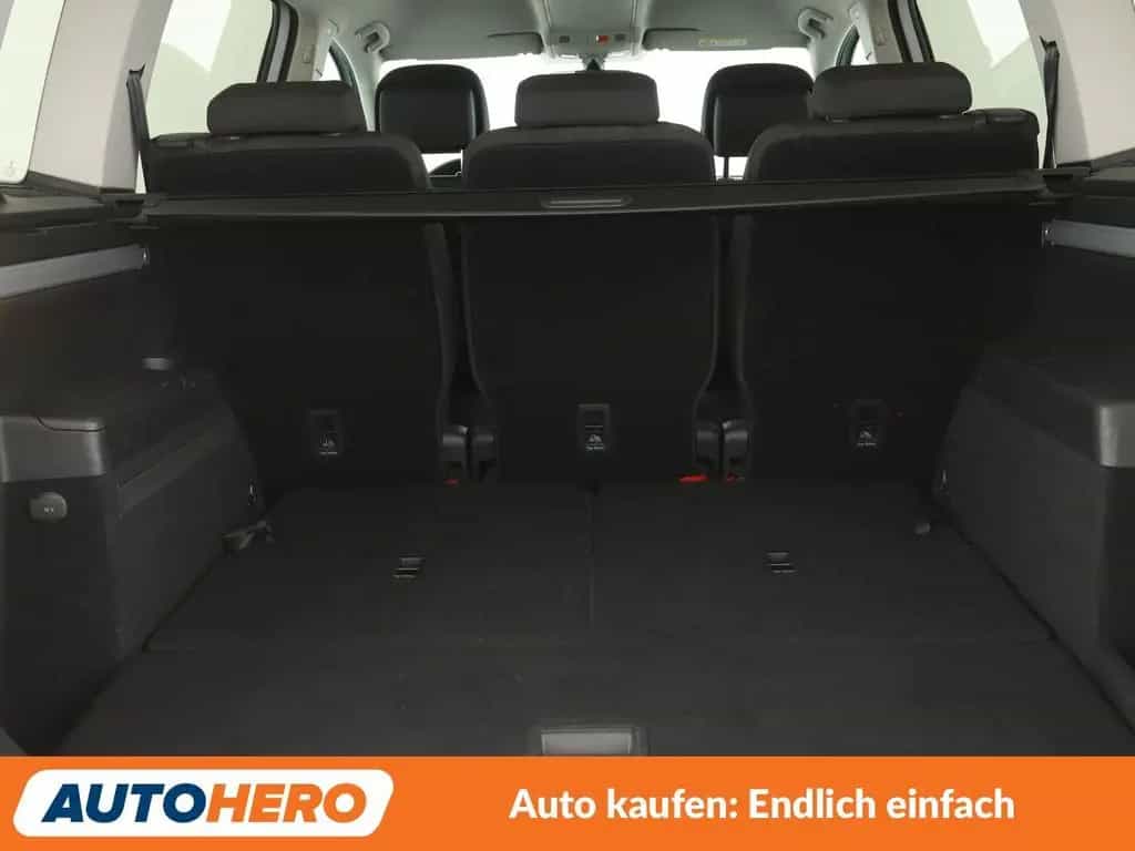 Volkswagen Touran 1.5 TSI ACT United Start-Stopp Aut.*NAVI* 11/2020-photo-17