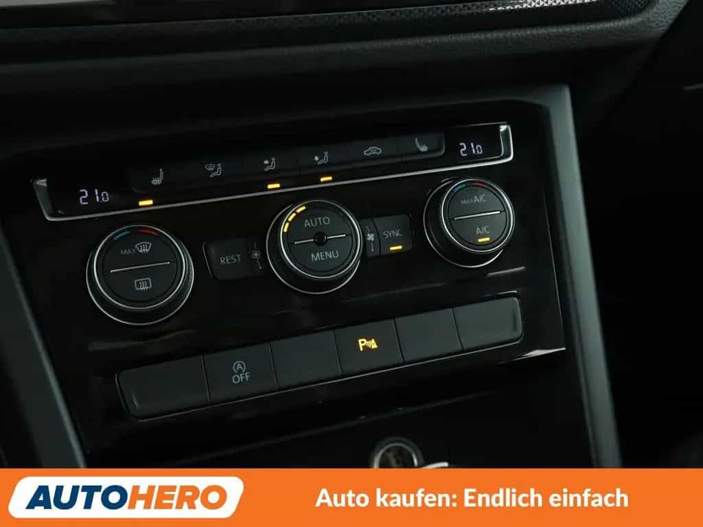 Volkswagen Touran 1.5 TSI ACT United Start-Stopp Aut.*NAVI* 11/2020-photo-24