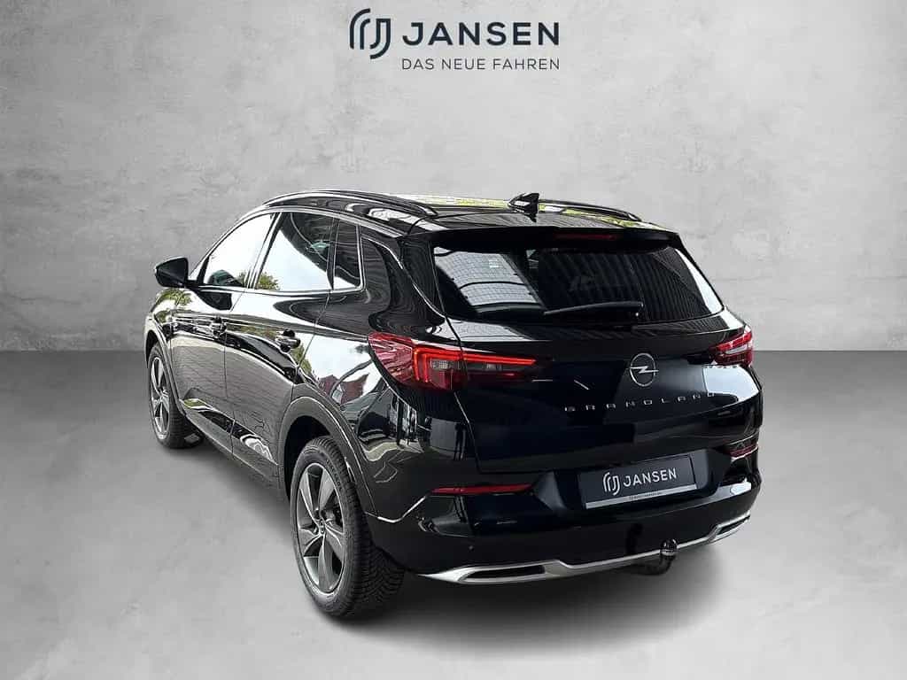 Opel Grandland 1.5 D Ultimate *AHK*LED*Leder* 07/2022-photo-4