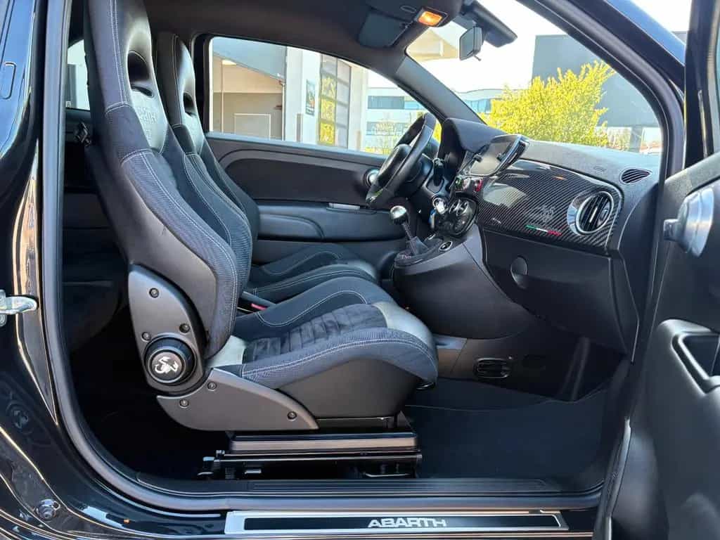 Abarth 500 595 Competizione 12/2019-photo-16