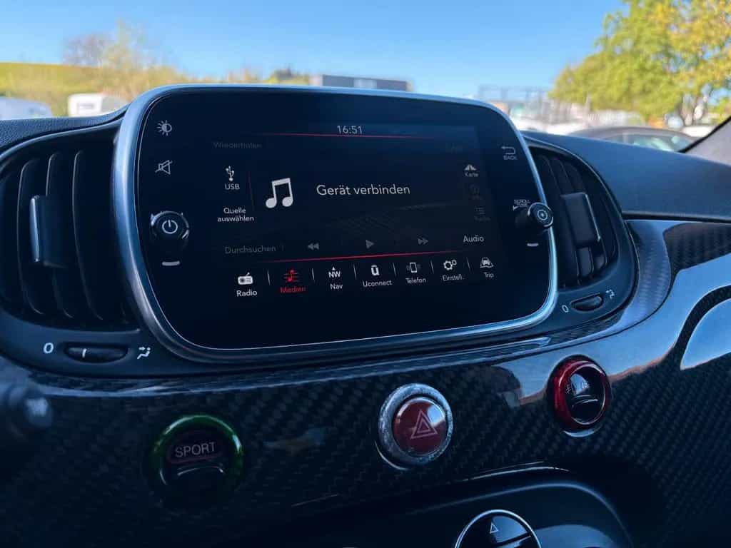 Abarth 500 595 Competizione 12/2019-photo-23