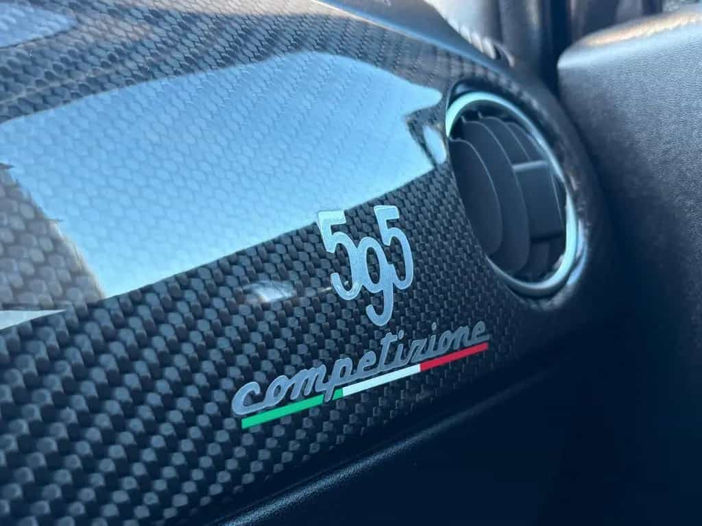 Abarth 500 595 Competizione 12/2019-photo-26