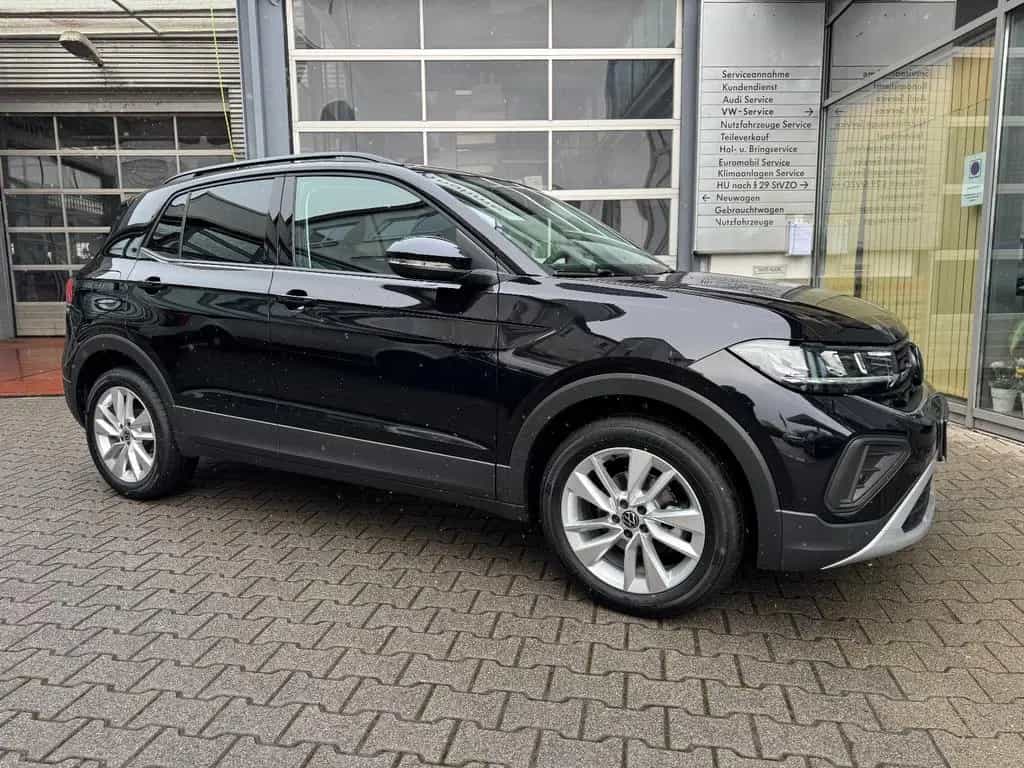 Volkswagen T-Cross Life 1.0 TSI DSG -AHK-Keyless-Kamera- 01/2026-photo-13