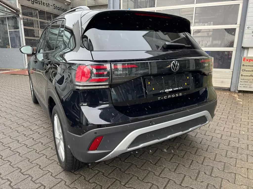 Volkswagen T-Cross Life 1.0 TSI DSG -AHK-Keyless-Kamera- 01/2026-photo-26