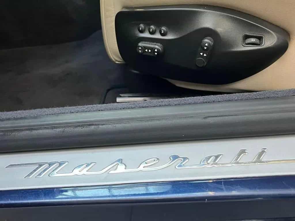 Maserati GranCabrio S Navi Vollleder Klima Einparkhilfe 05/2011-photo-13