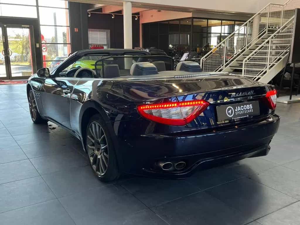 Maserati GranCabrio S Navi Vollleder Klima Einparkhilfe 05/2011-photo-18