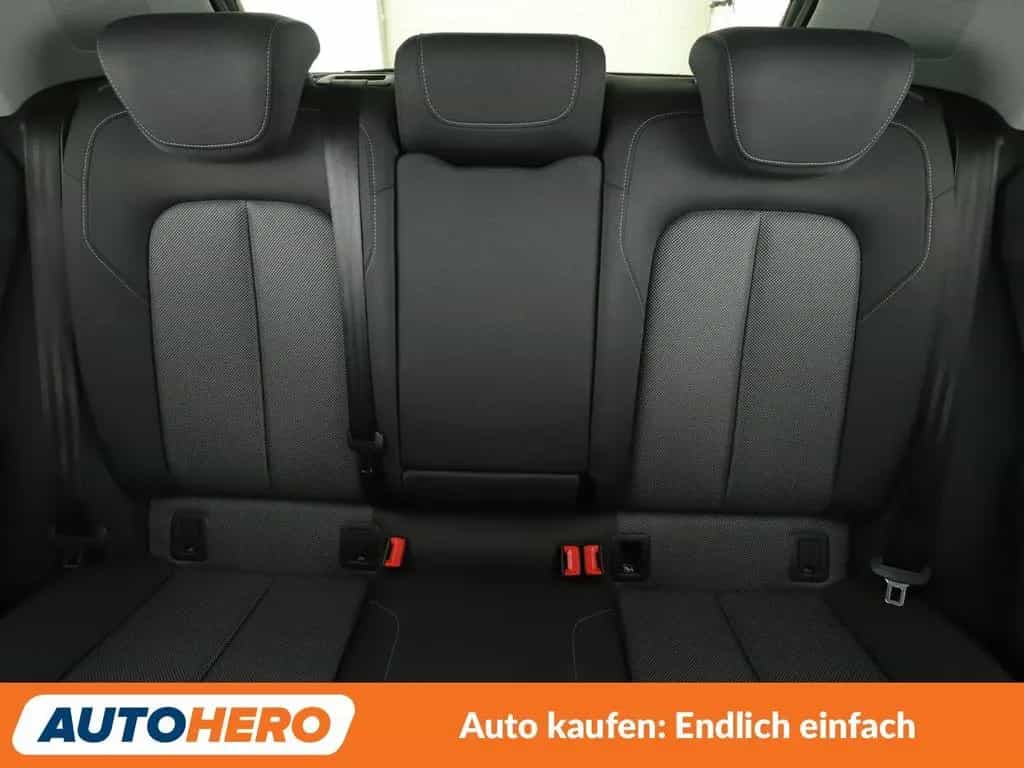 Audi Q2 1.4 TFSI ACT Sport*NAVI*LED*PDC*SHZ*ACC* 01/2018-photo-15