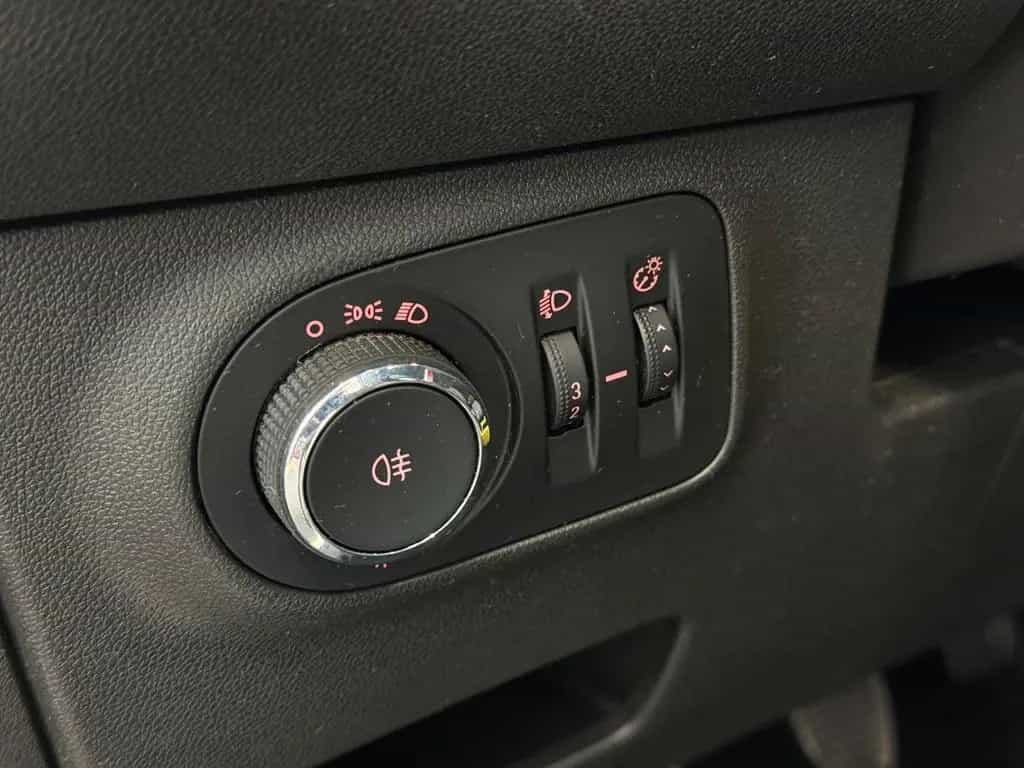 Opel Adam Rocks Open Air/Winterpaket/Sonderlackierung 11/2015-photo-14