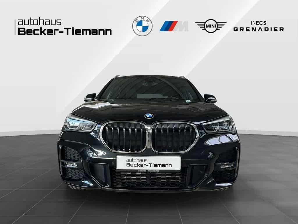 BMW X1 sDrive20i M Sport 8-Fach bereift. ParkAss/ Bu 06/2020-photo-1