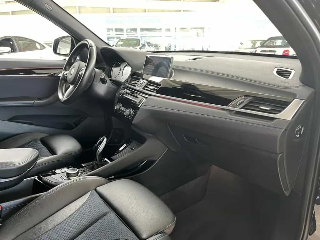 BMW X1 sDrive20i M Sport 8-Fach bereift. ParkAss/ Bu 06/2020-photo-15