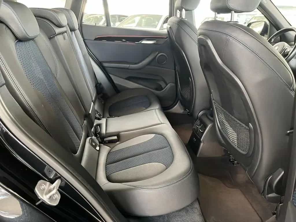 BMW X1 sDrive20i M Sport 8-Fach bereift. ParkAss/ Bu 06/2020-photo-18