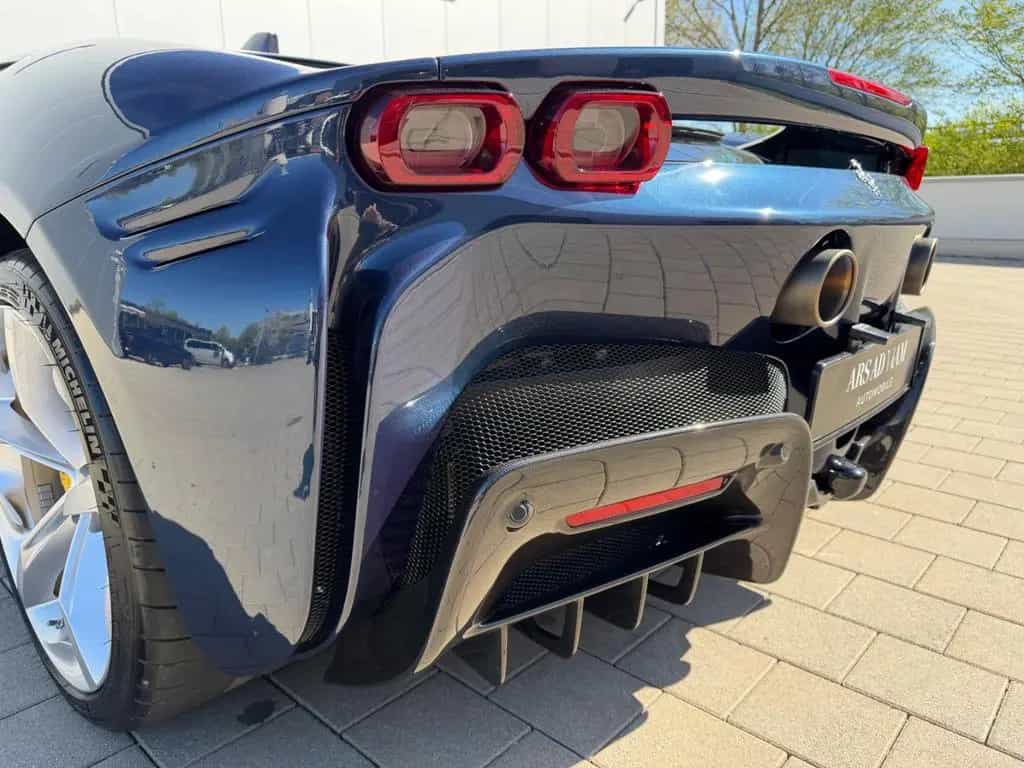 Ferrari SF90 Stradale 05/2023-photo-32