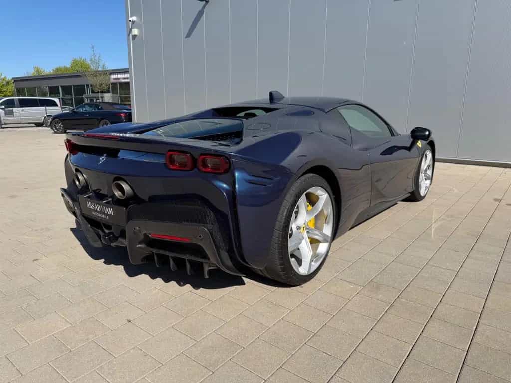 Ferrari SF90 Stradale 05/2023-photo-9