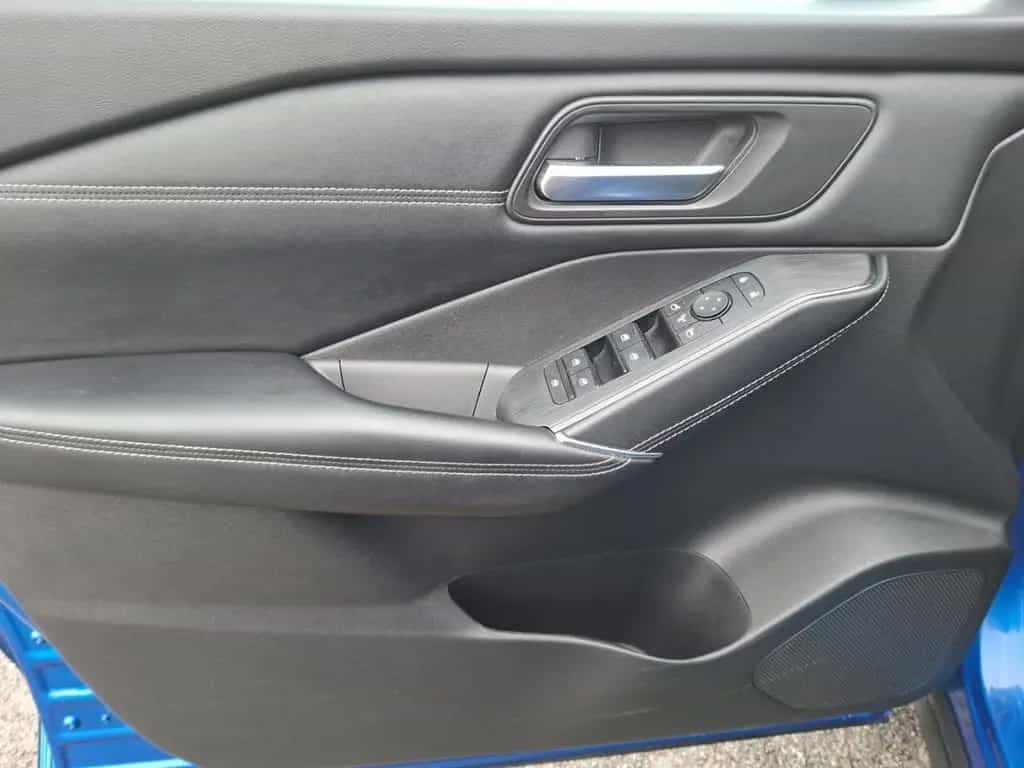 Nissan Qashqai N-Connecta 1.3 DIG-T °LED°AHK°Navi°PGD° 04/2022-photo-25