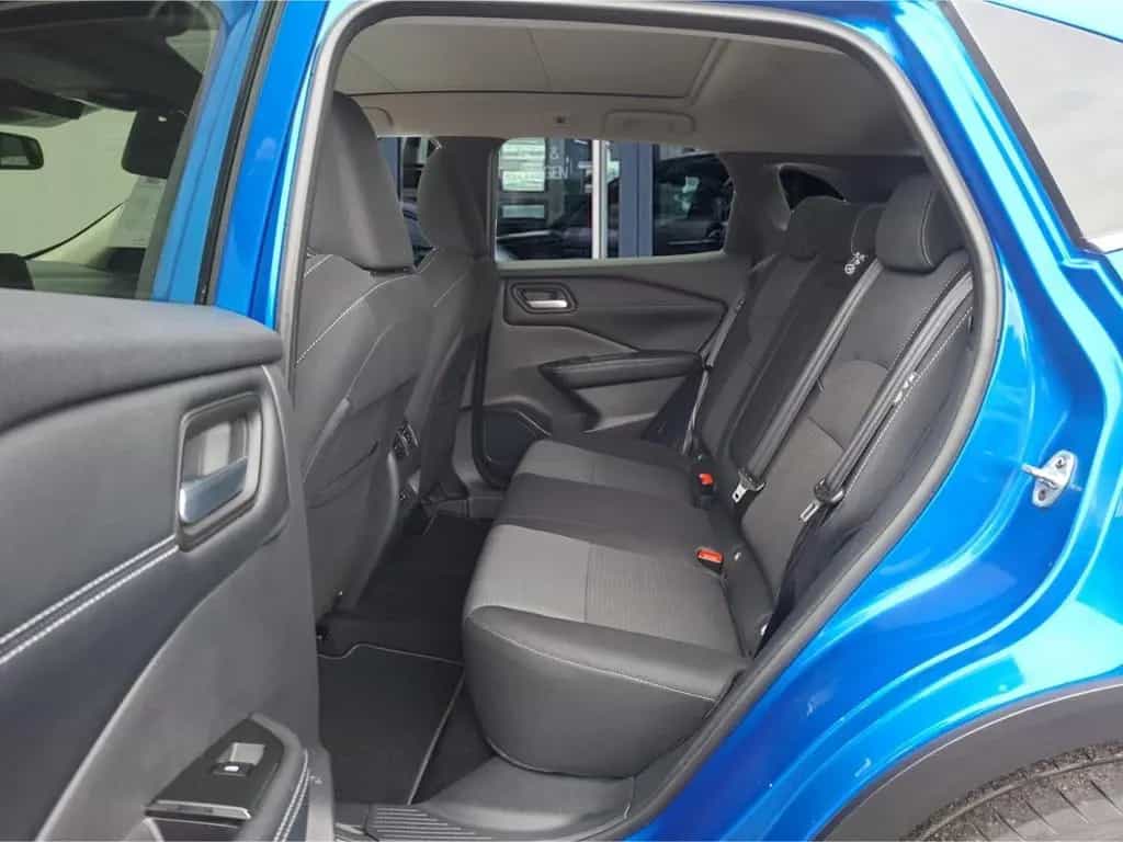 Nissan Qashqai N-Connecta 1.3 DIG-T °LED°AHK°Navi°PGD° 04/2022-photo-7