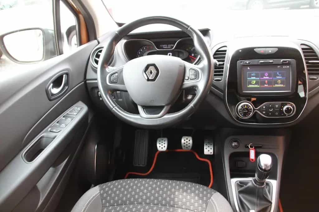 Renault Captur Intens LED&Navi&Shz&Bluetooth 11/2017-photo-10