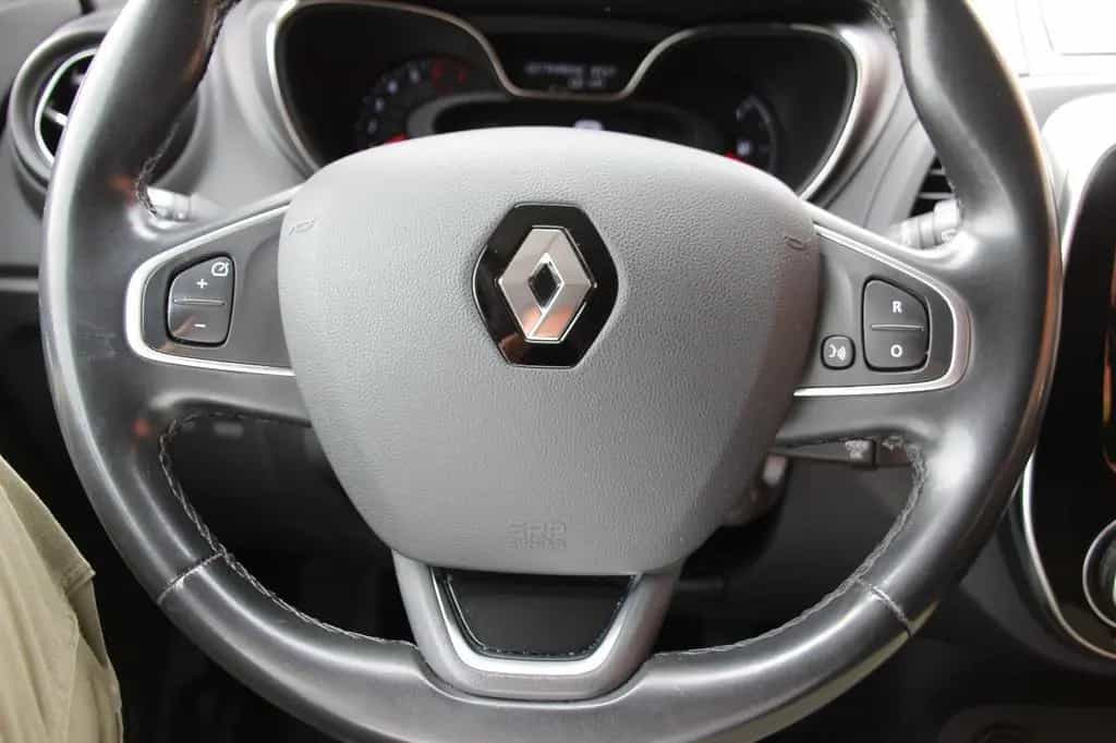 Renault Captur Intens LED&Navi&Shz&Bluetooth 11/2017-photo-22